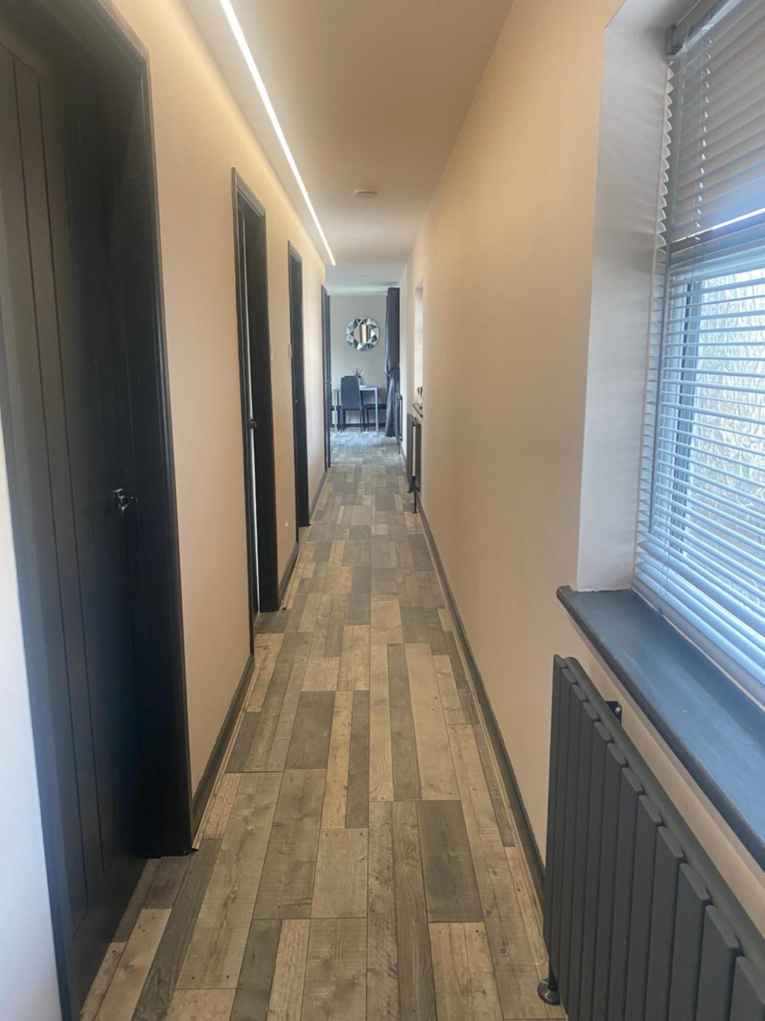 Rivendell Spacious Two Bedroom 1st Floor Flat * Бродстейрс