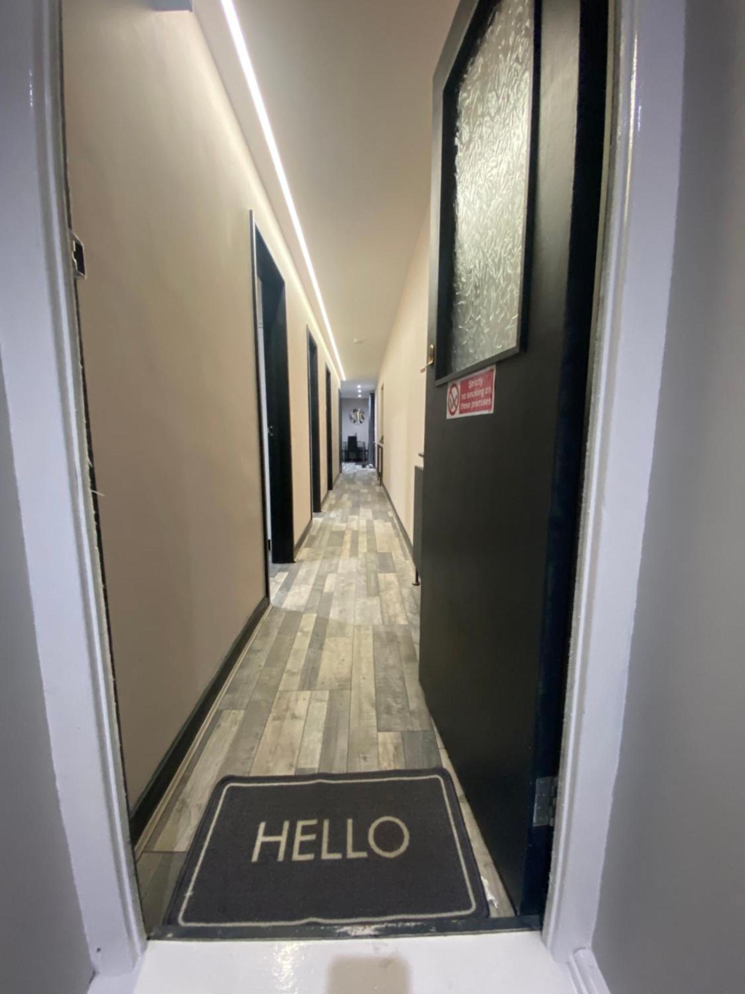 Rivendell Spacious Two Bedroom 1st Floor Flat Бродстейрс